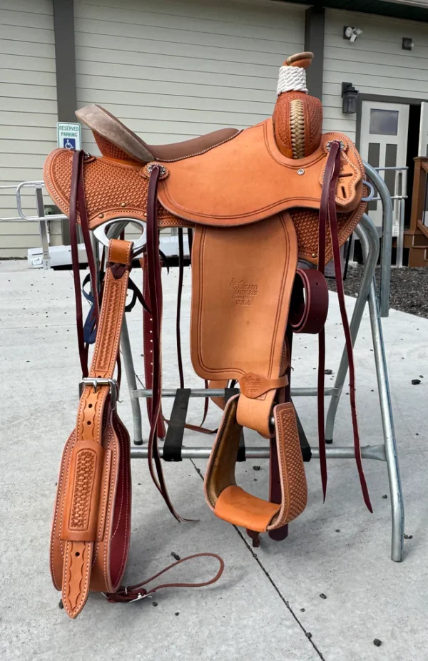 Lightweight Rancher Saddle 15.5" - Image 2