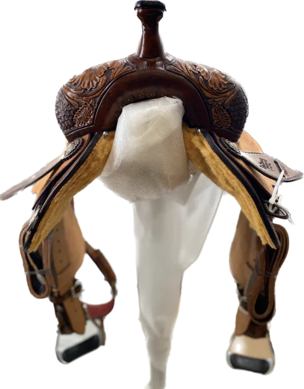 Vintage Barrel Racer 15" Saddle - Image 2