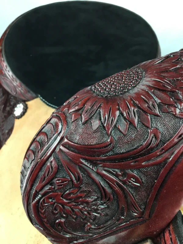 15.5" Sunflower Barrel Saddle - Image 5
